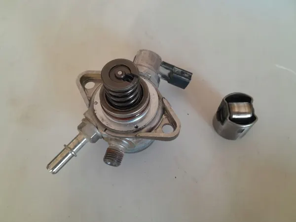 Polttoainepumppu FT4E-9D376-AC Ford F150 2015-17 image 2