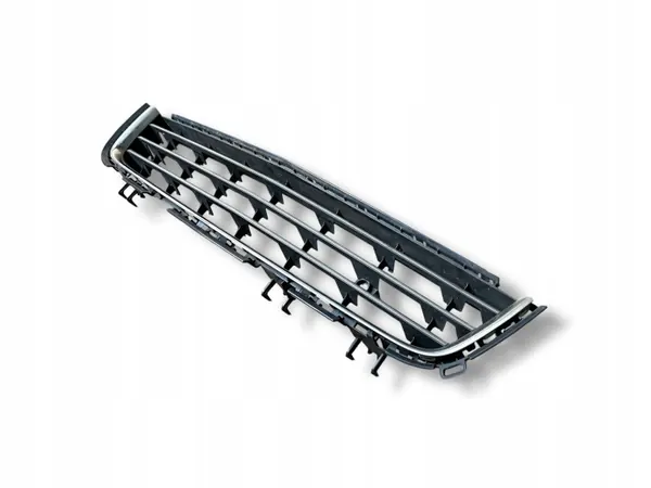 Puskurin ritilä OEM 13238553 Opel Astra H Faceliftille image 3