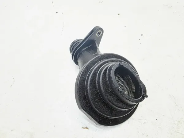 Tuyau de Respiration d'Huile OEM Audi 3.0 TFSI - Occasion image 5