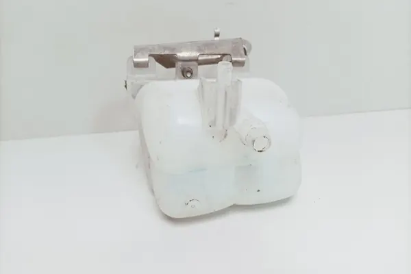 Kühlmittel-Ausdehnungsbehälter BMW I8 1.5L Hybrid OEM 7539267 image 4