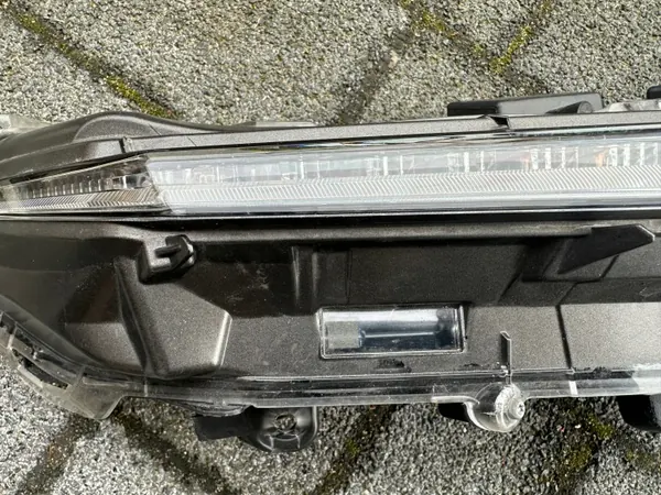 LED DRL LEXUS NX 16- Vasen Suuntavalo USA image 5