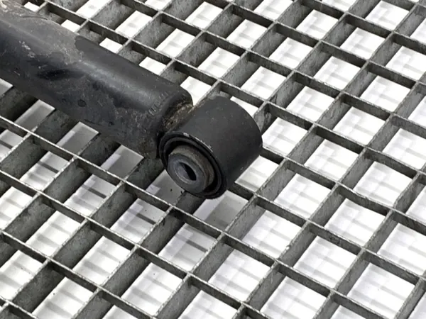 Vänster Bakfjädring OEM 6862711 MINI Clubman F54 image 4