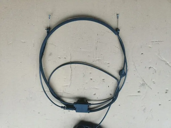 Cabo de abertura do capô Audi A6 C7 3.0 TDI 4G0823535 image 4