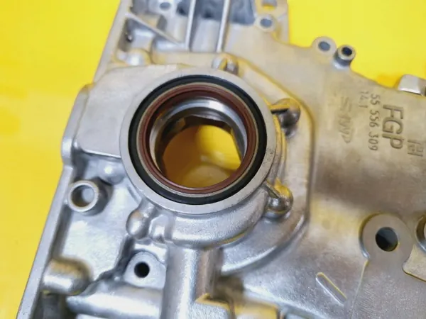 Öljypumppu jakokansi OEM DRC93392 Opel Astra H image 3