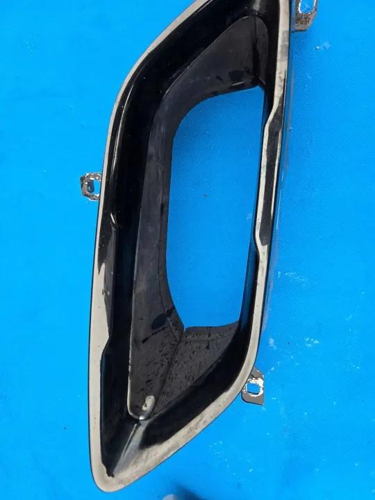 OEM QUA9086 Takapuskurin pakopää BMW 8-sarja image 3