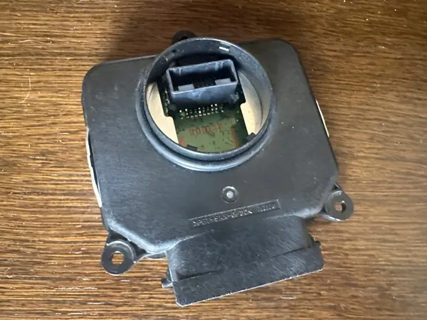 LEXUS NX II 2 21- Conversor Direito de Farol 89908-78170 image 2