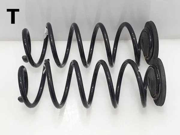 SEAT Achtervering set OEM 2Q0511121DA - Gebruikt image 2