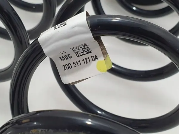 SEAT Achtervering set OEM 2Q0511121DA - Gebruikt image 7