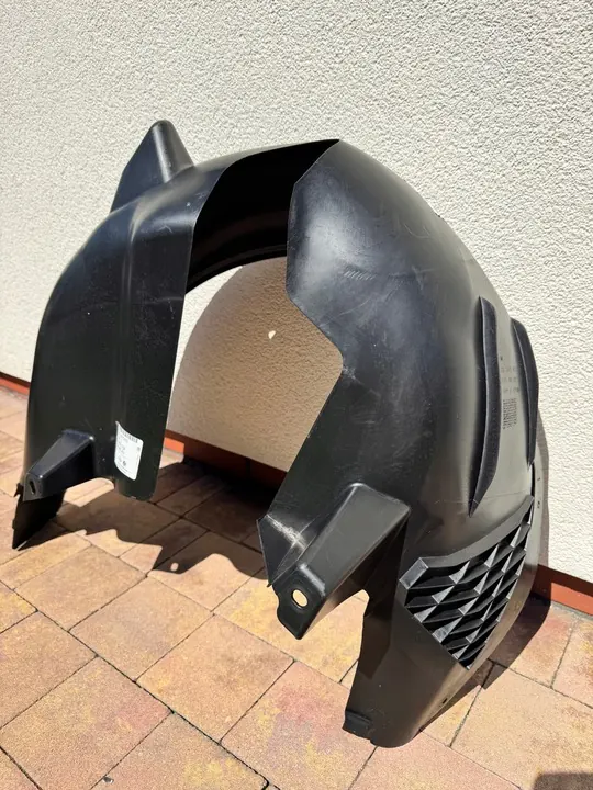 Right Rear Wheel Arch Opel Astra J image 3