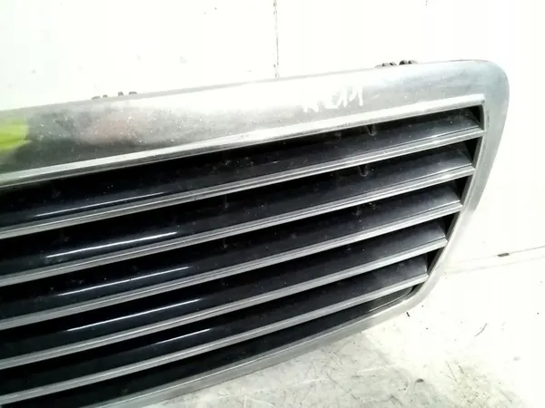 MERCEDES W211 GRILL A2118800583 image 3