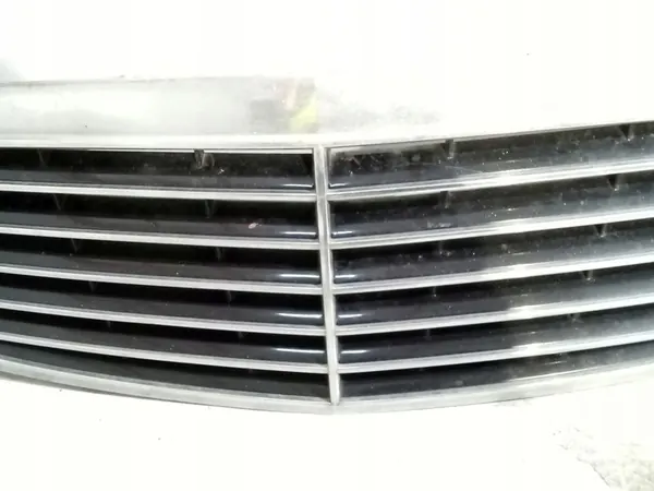 MERCEDES W211 GRILL A2118800583 image 4