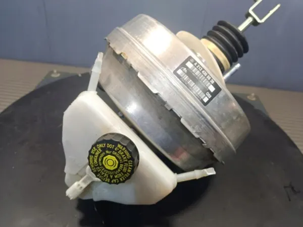 Gebruikte Rempomp Servo OEM 2134300830 Mercedes image 4
