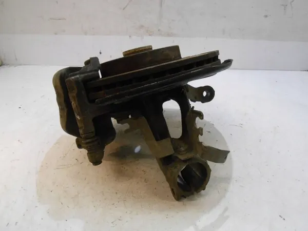 SEAT LEON III Framhöger Nav OEM 5Q0407256R image 4