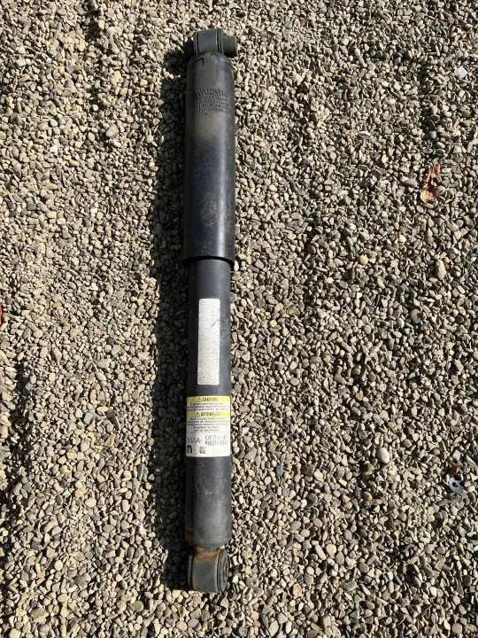 Bak Stötdämpare OEM P68250160AA för Jeep Wrangler JL image 2