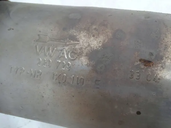 AUDI A3 8P 1.6 FSI Mittlerer Endtopf A38P image 2