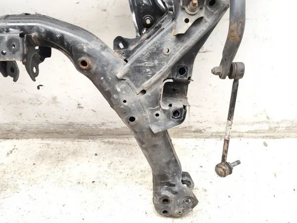 Tesla Model 3 Vorderer Hilfsrahmen OEM 1103547-00-A image 3