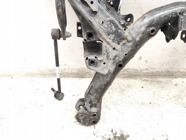 Tesla Model 3 Vorderer Hilfsrahmen OEM 1103547-00-A image 5