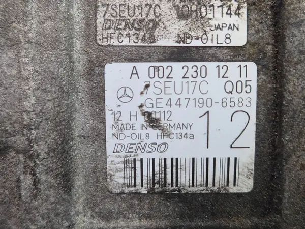 Compresor de aire acondicionado Mercedes S500 W221 A0022301211 image 5