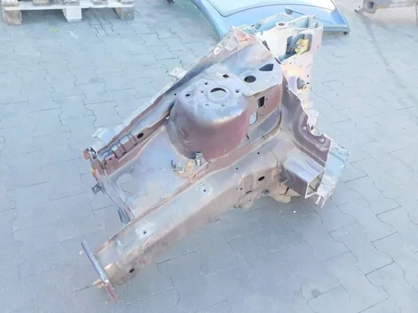 Ford OE Longarina Quarto Dianteira Direita image 5