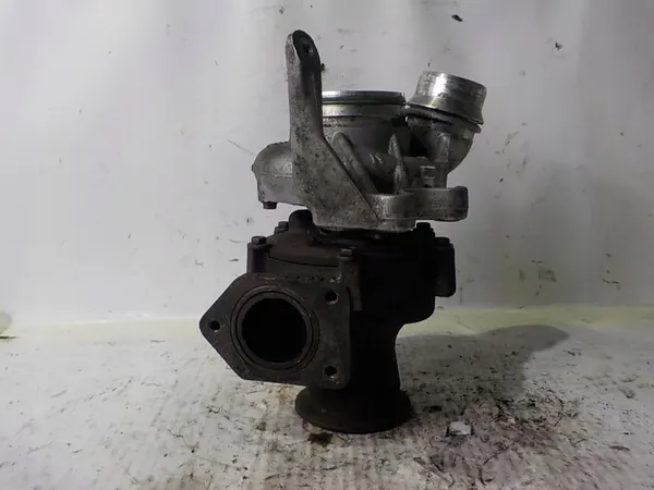 Turboalimentador BMW 3 E90 E91 2.0D 851246405E image 4