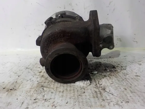 Turboalimentador BMW 3 E90 E91 2.0D 851246405E image 6