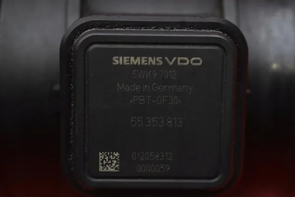 Luftmassenmesser Opel Vectra C 1.8 16V 55353813 image 2