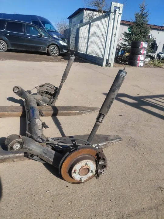 OE-OST-000007 Hinterachsschwinge Ford Fiesta MK8 image 3