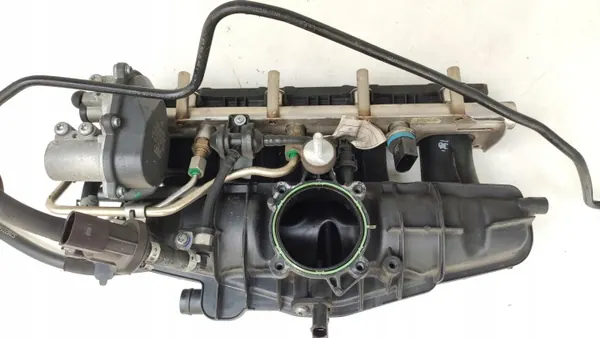 Colector de admisión usado OEM 06D133192B para Audi A4 image 3