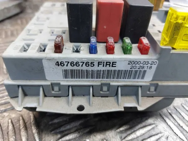 Kit de démarrage FIAT PUNTO II 1.2 8V OEM 46760606 image 5