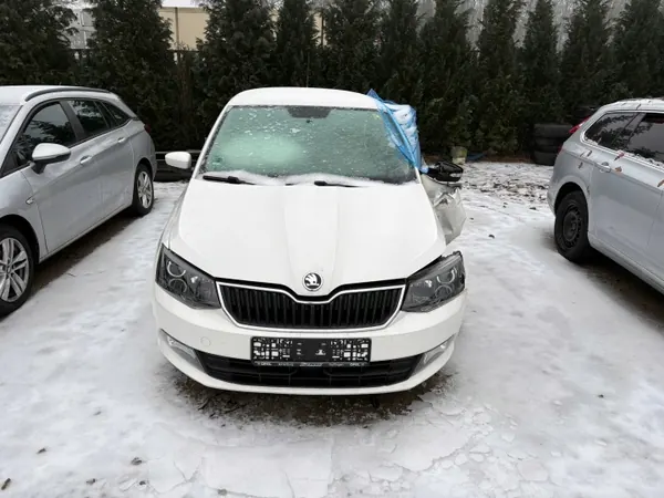 Skoda Fabia III etuvalo oikea OEM 6V1941016B image 2