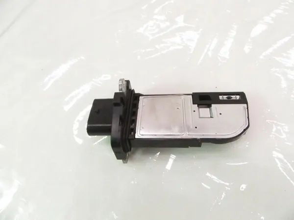 Débitmètre d'air BMW 3.0 N57 OEM 13627804150 image 3