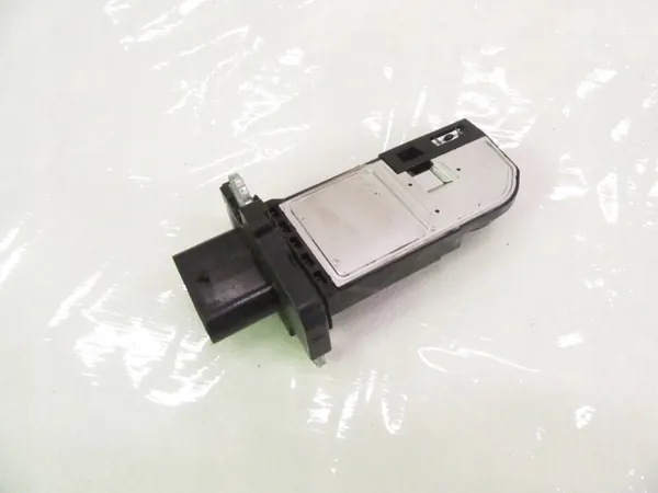 Débitmètre d'air BMW 3.0 N57 OEM 13627804150 image 4