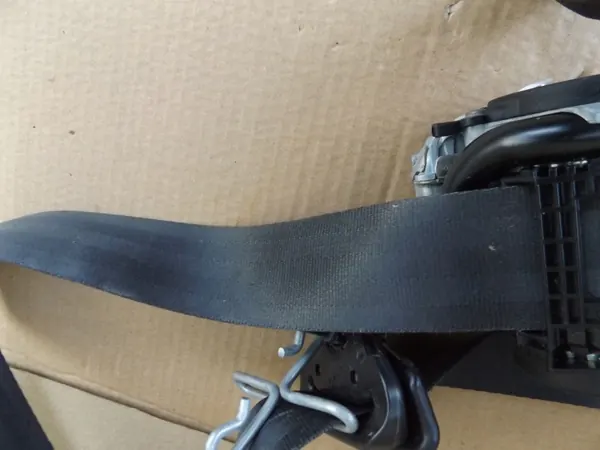 Säkerhetsbälte vänster fram OEM 868850012R Renault image 3