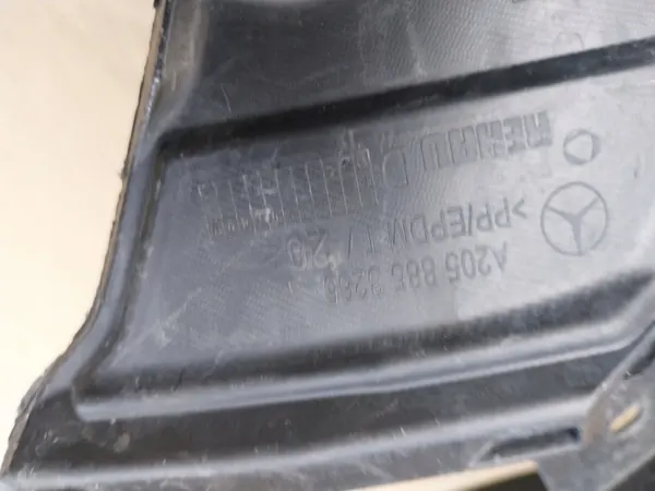 MERCEDES AMG W205 Guias de Para-choque Dianteiro 2013- image 3