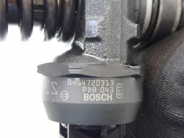 Conjunto de injetores OEM 038130073BN para VW Golf V image 6