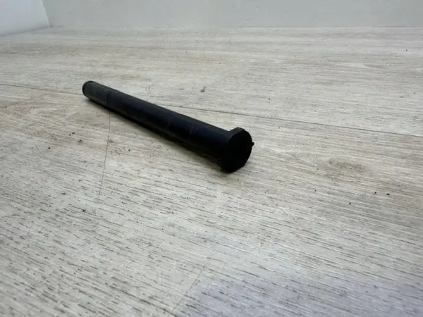 Soporte de pastilla de freno Porsche OEM 97042328300 - Usado image 3
