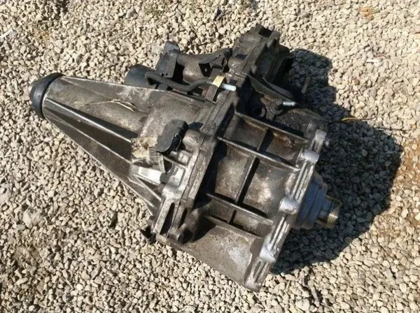 Nissan OE Vähennyslaite OEM 7366809 Navara D22 image 2