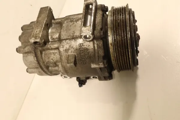 Ford Focus A/C Compressor 2.0 TDCi 2005 OEM 3M5H-19D629-DC image 4