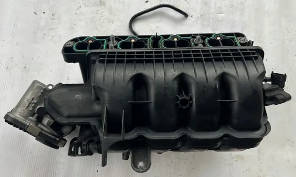 Colector Admisión Opel Corsa D 1.4 OEM 55562270 55584978 image 2