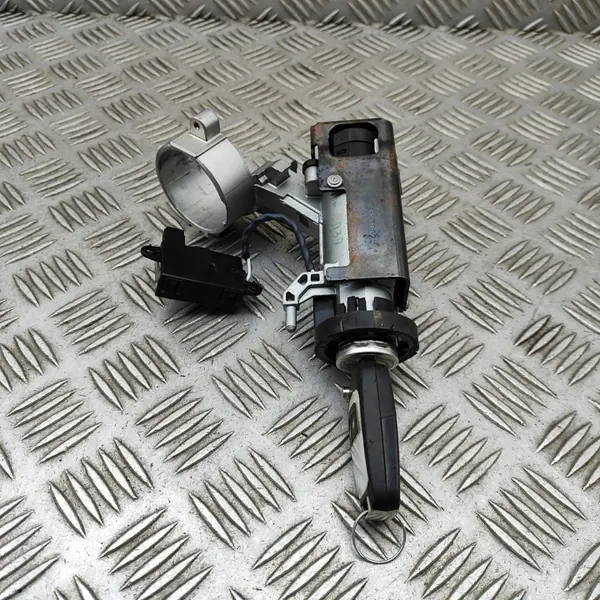 Interruptor de encendido OEM 23276089 para Opel Zafira Tourer C image 2