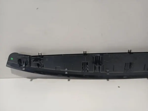 BMW 5 G30 instrumentbräda luftgallergrill OEM 7384524 image 6