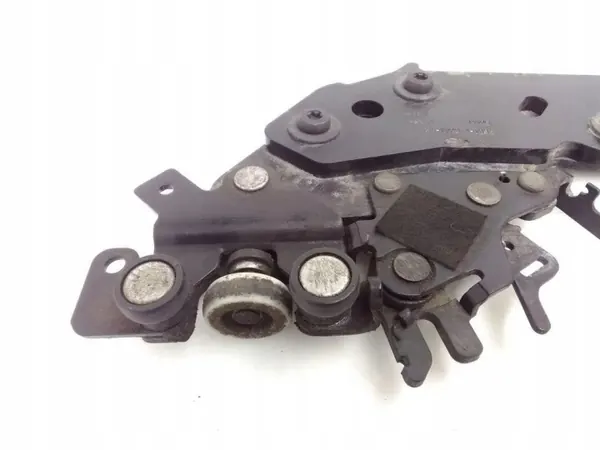 Rueda de bisagra puerta trasera derecha Ford OEM AM51-U25000-AH image 4