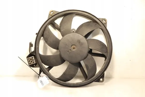 Kylarrubrik Renault Megane III 1.5DCI 214819402R image 6