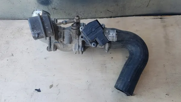 Válvula EGR 3.0 Land Rover Discovery IV image 4