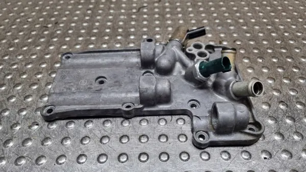 Moottorin kantikansi OEM 079103704N Audi 4.0 TFSI:lle image 2