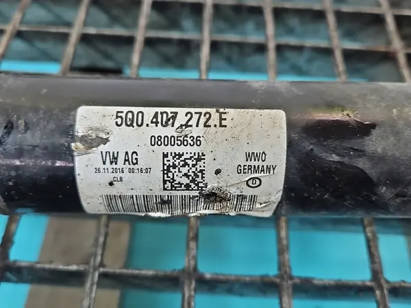 Fram höger halvmuff Skoda Octavia III 2.0 TDI image 5