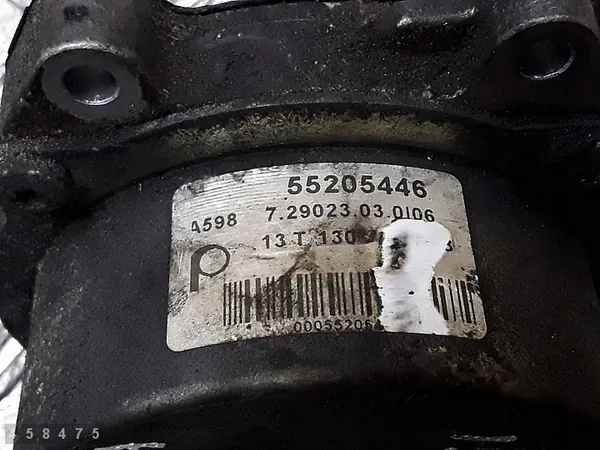 Pompe à vide de frein Opel Insignia 2000cdti OEM 55205446 image 5