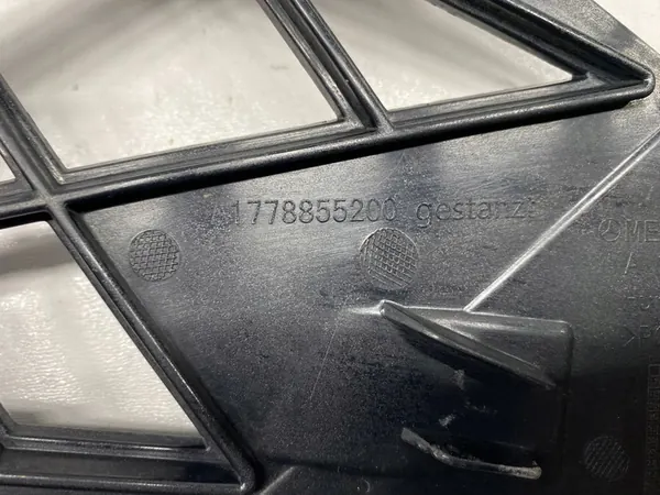 Mercedes A-Klass W177 Stötfångarslides Höger Fram A1778851800 image 5