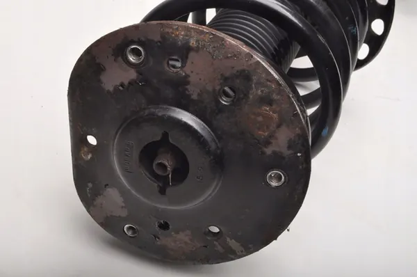 VOLVO XC60 I 2.0 D3/D4 McPherson Sinistro Anteriore 31340476 image 7