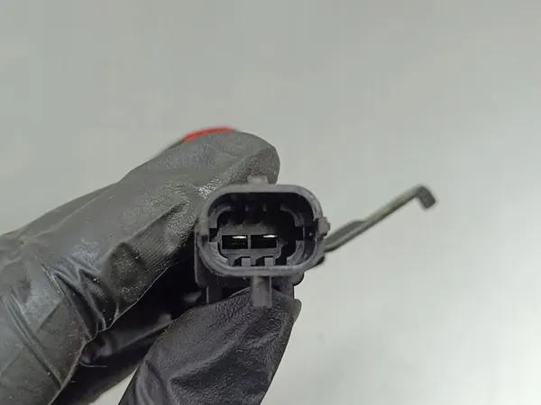 Sensor de batida Kia OE 39320-3L010 Stinger image 3